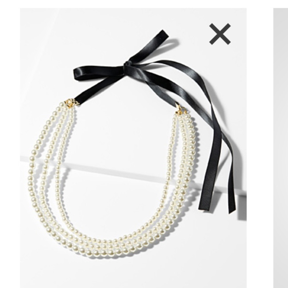 Simons Black Ribbon and Pearl Necklace